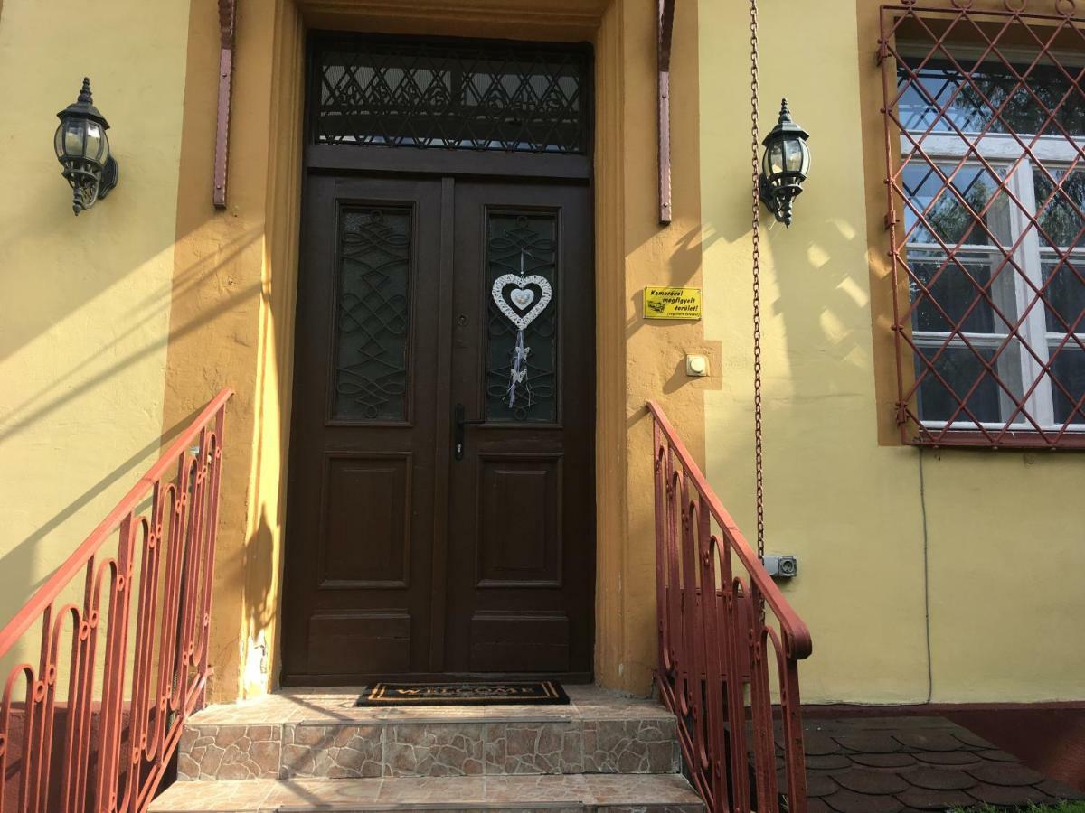 Apartament Katus Apartman Eger Zewnętrze zdjęcie